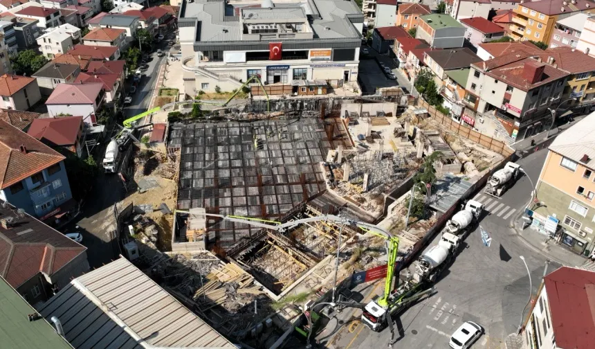 Kocaeli'de Dilovası Kent Meydanı hızlandı