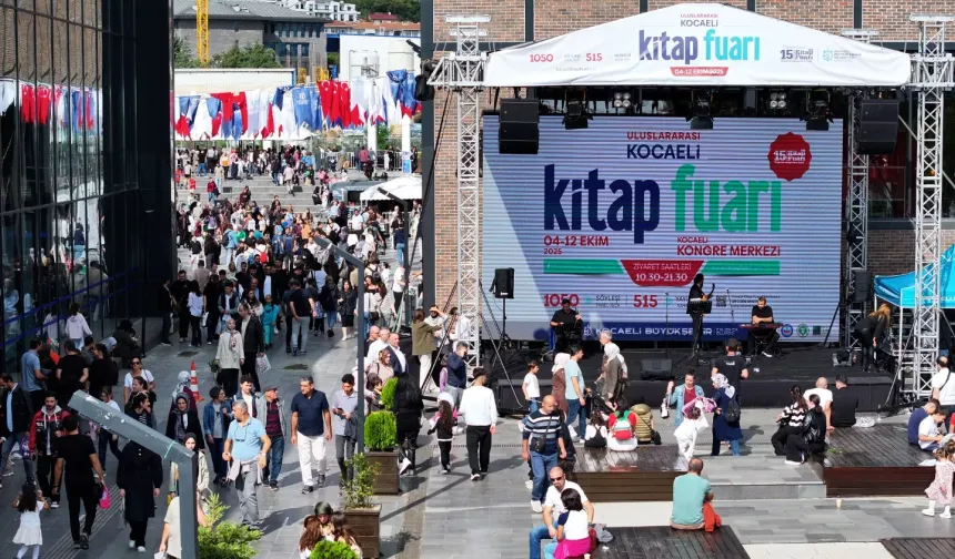 Gebze'den Derince'ye Kitap Fuarı'na ulaşım desteği