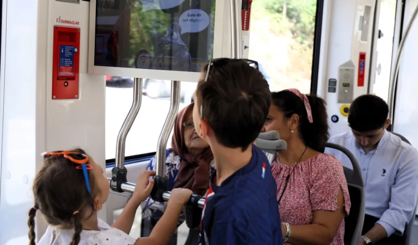 Kocaeli'de yolculuk kurallarını sevdirerek öğretiyorlar