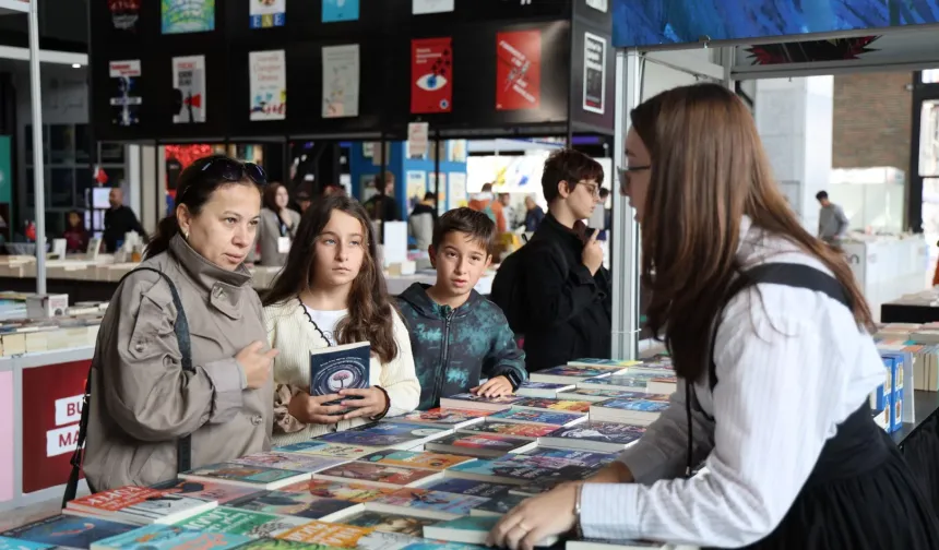Kocaeli Kitap Fuarı kapılarını açtı