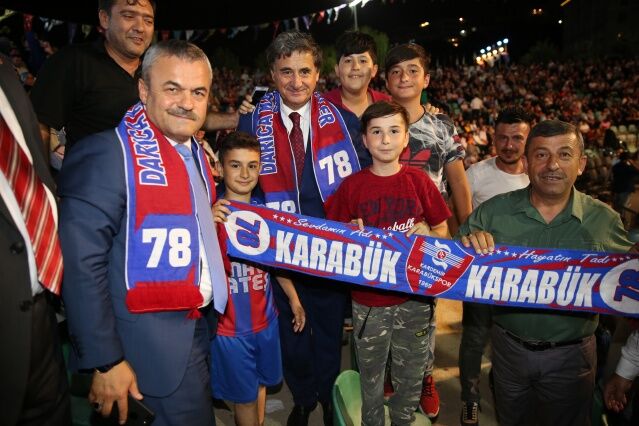 Karabüklüler, Darıca'yı İnletti