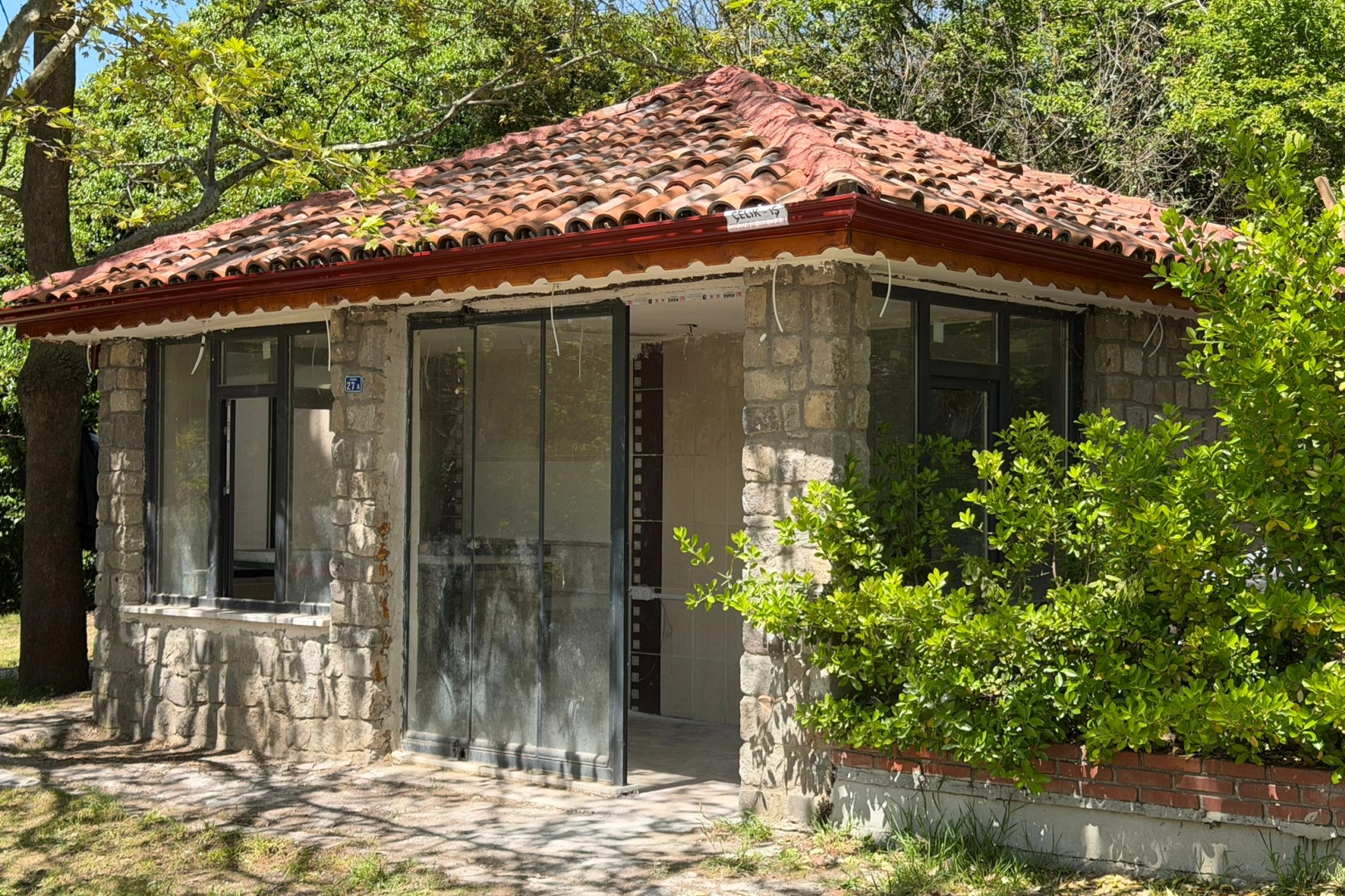 İzmit Belediyesinden Şehitlik Korusu'na yeni mangal konsepti geliyor