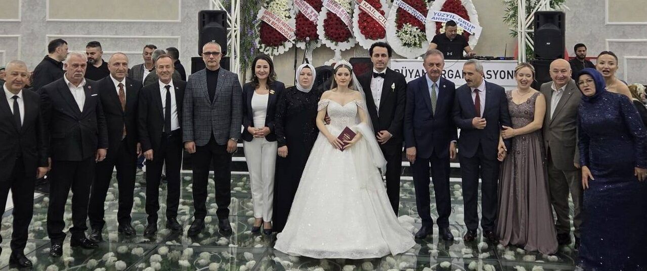 Fevzi Kurt, Gebze siyaset ve ticaret hayatını buluşturdu