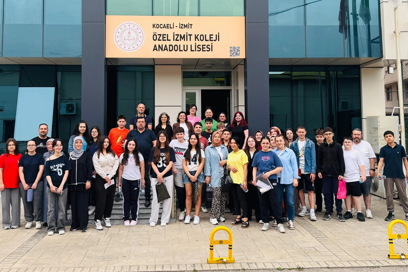Kocaeli'de Çınar Akademi'den öğrencilere sınav provası