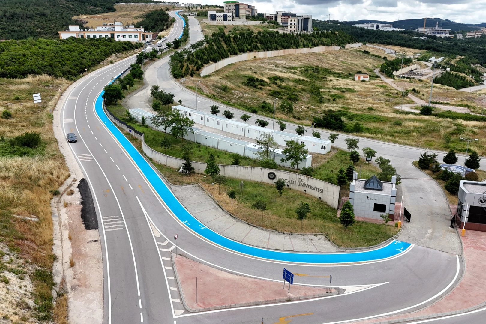 Kocaeli İzmit'te pedallar için güvenli hat