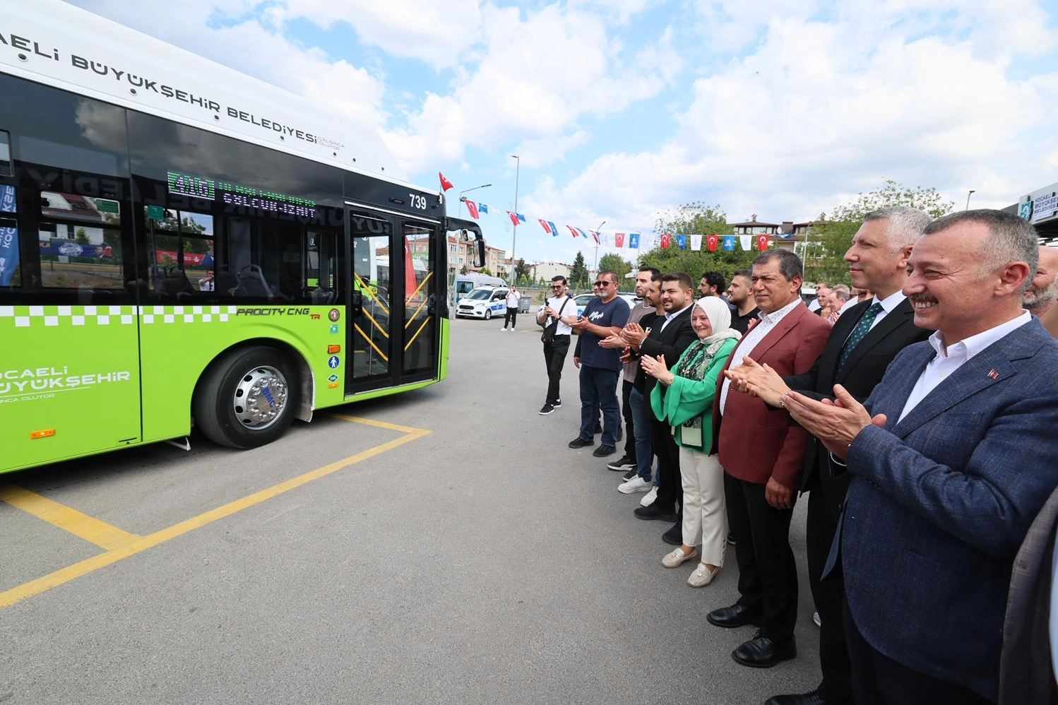 Kocaeli Büyükşehir'den toplu ulaşımda bir devrim daha