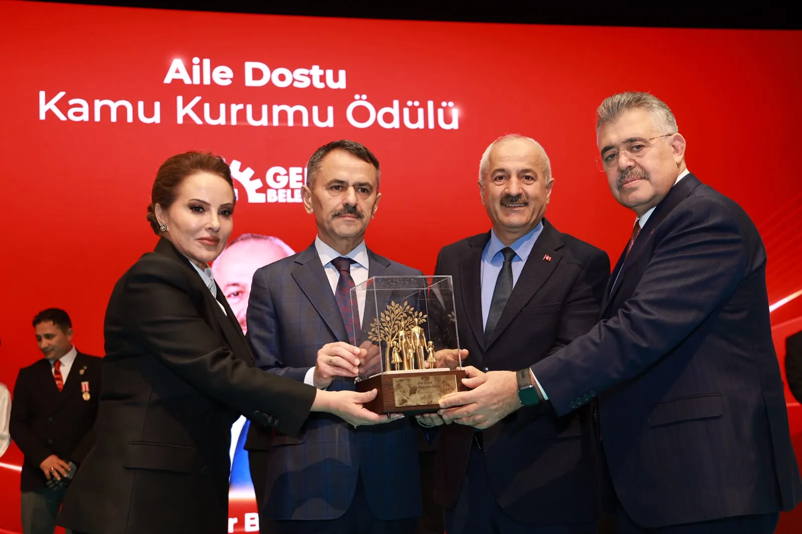 Kocaeli Gebze Belediyesi'ne Aile Dostu İşletmeler Ödülü